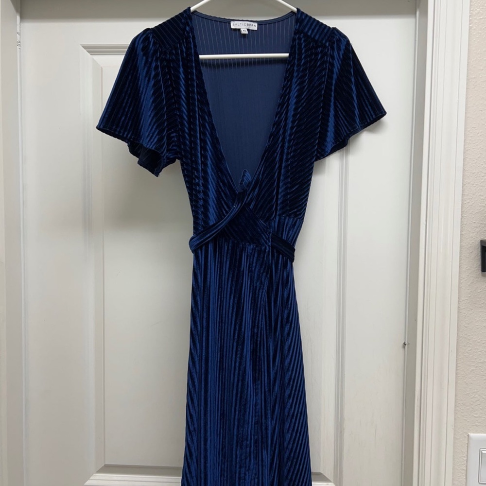Baltic born velvet navy maxi dress - Picture 5 of 7